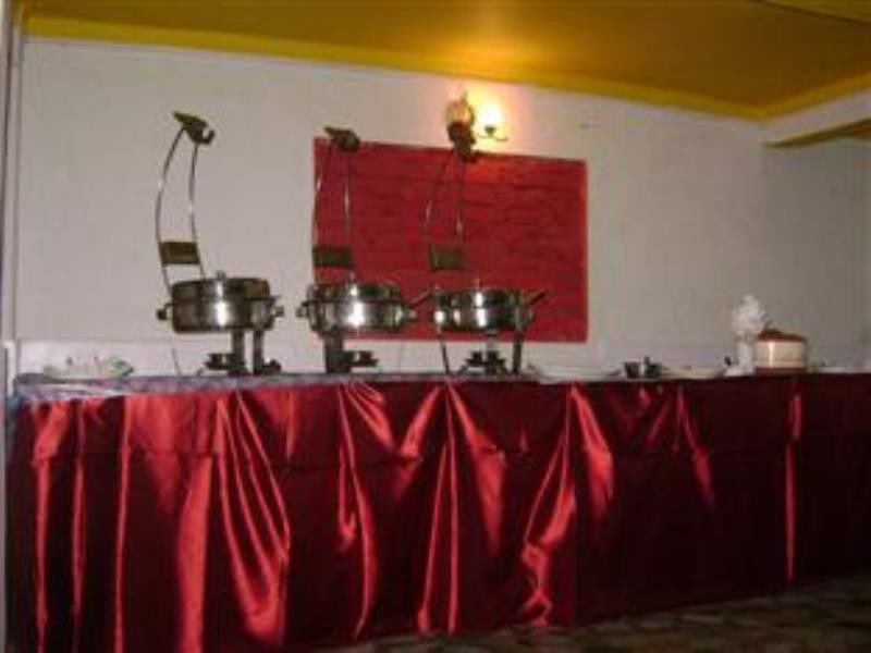Hotel New Bharat Bhīm Tāl Exteriör bild