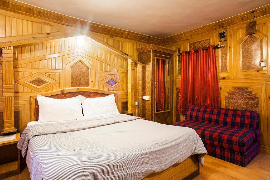 Hotel New Bharat Bhīm Tāl Exteriör bild