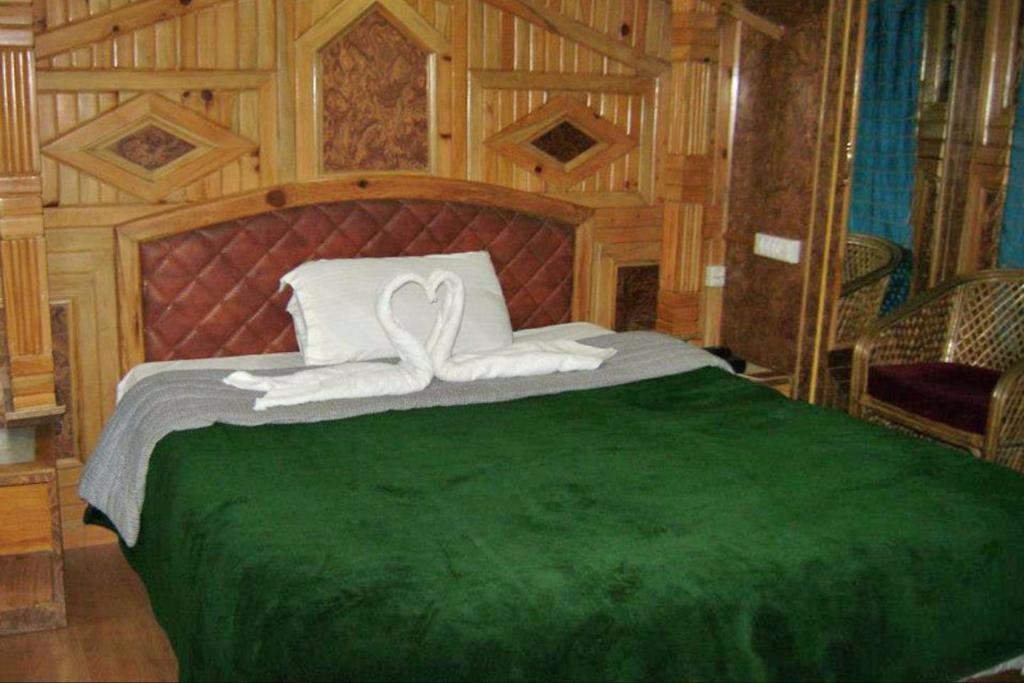 Hotel New Bharat Bhīm Tāl Exteriör bild